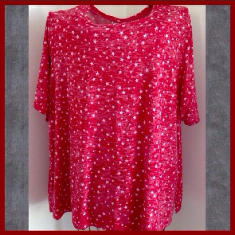 #355 Cathy Daniels - Red t shirt w white stars- Size: 3X